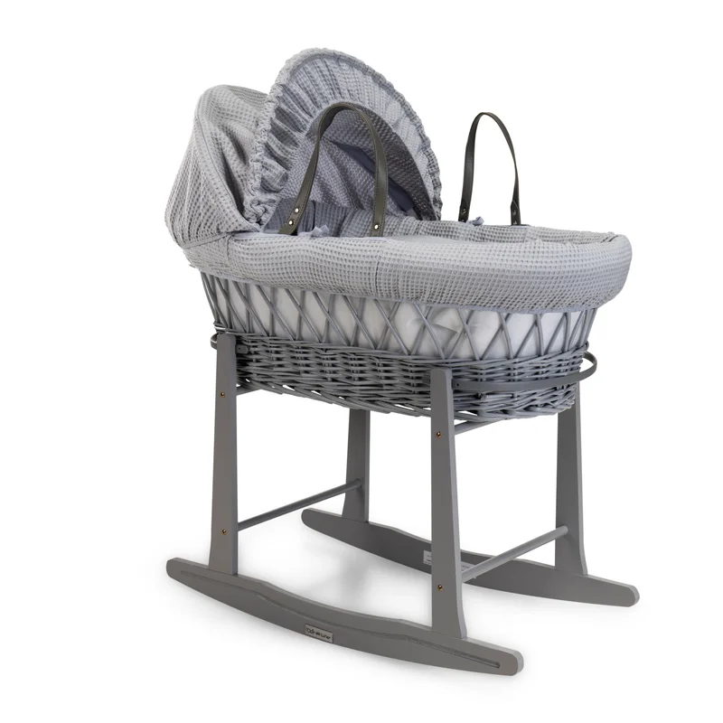 Stylish Waffle Wicker Moses Basket for Your Newborn - Image 13