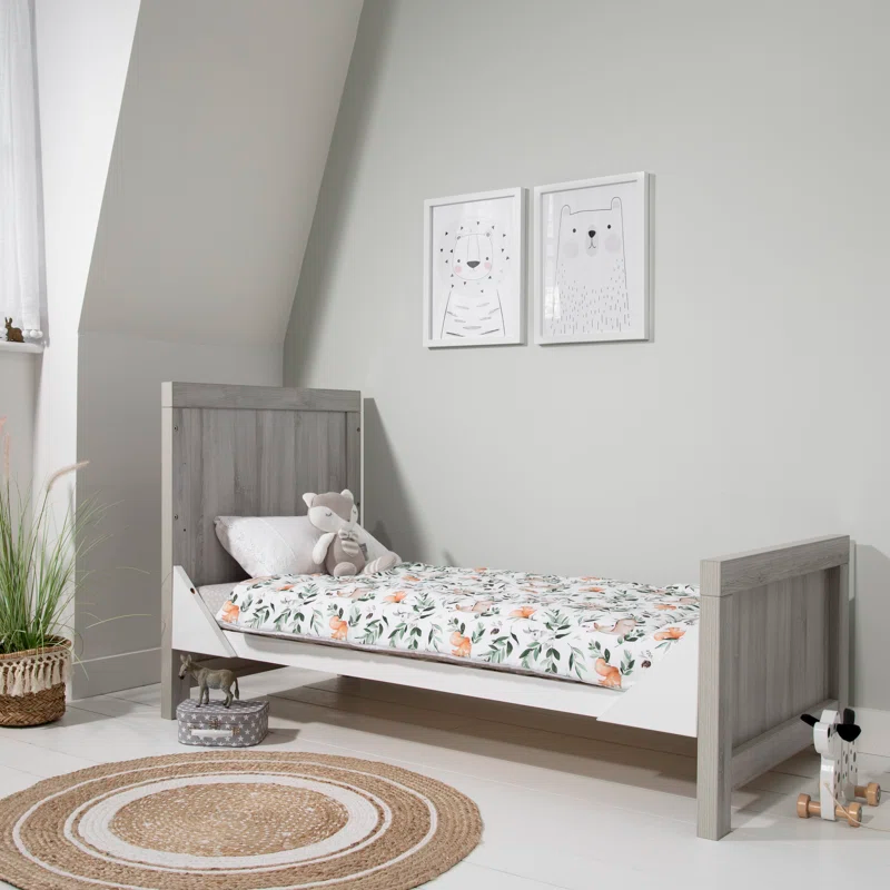 Stylish Modena 2-Piece Nursery Furniture Set for Your Dream Baby Room - Image 9