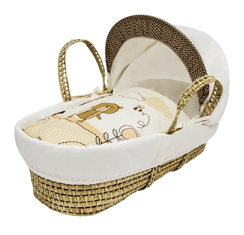 Cozy Moses Basket Set with Luxurious Bedding - Image 3