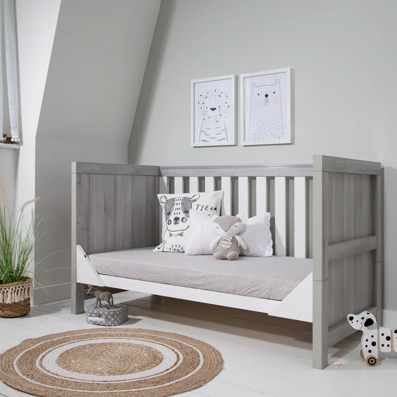 Stylish Modena 2-Piece Nursery Furniture Set for Your Dream Baby Room - Image 8